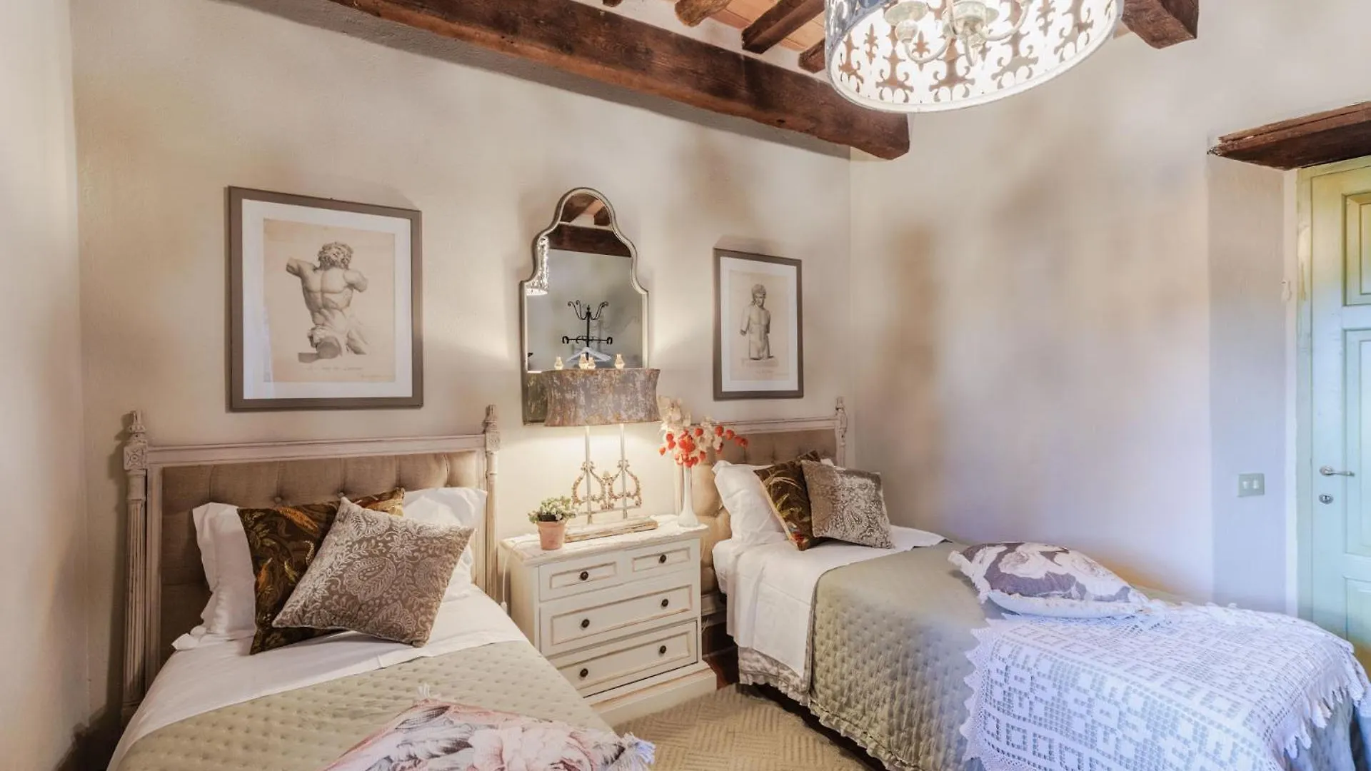 Casa Cassettari, Apartment With Garden And Pool Ghivizzano إيطاليا